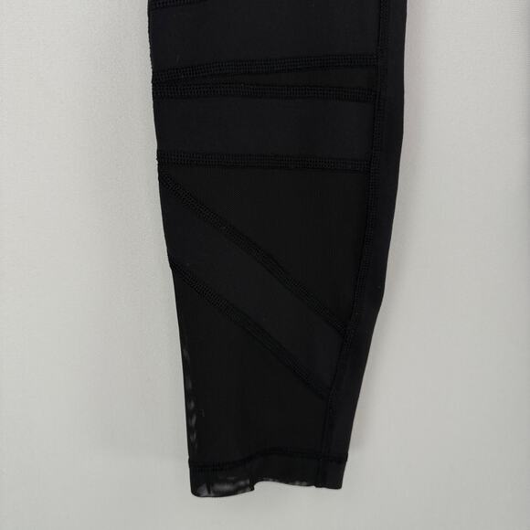 Lululemon High Times Crop *Tech Mesh Size 8 - Picture 6 of 16